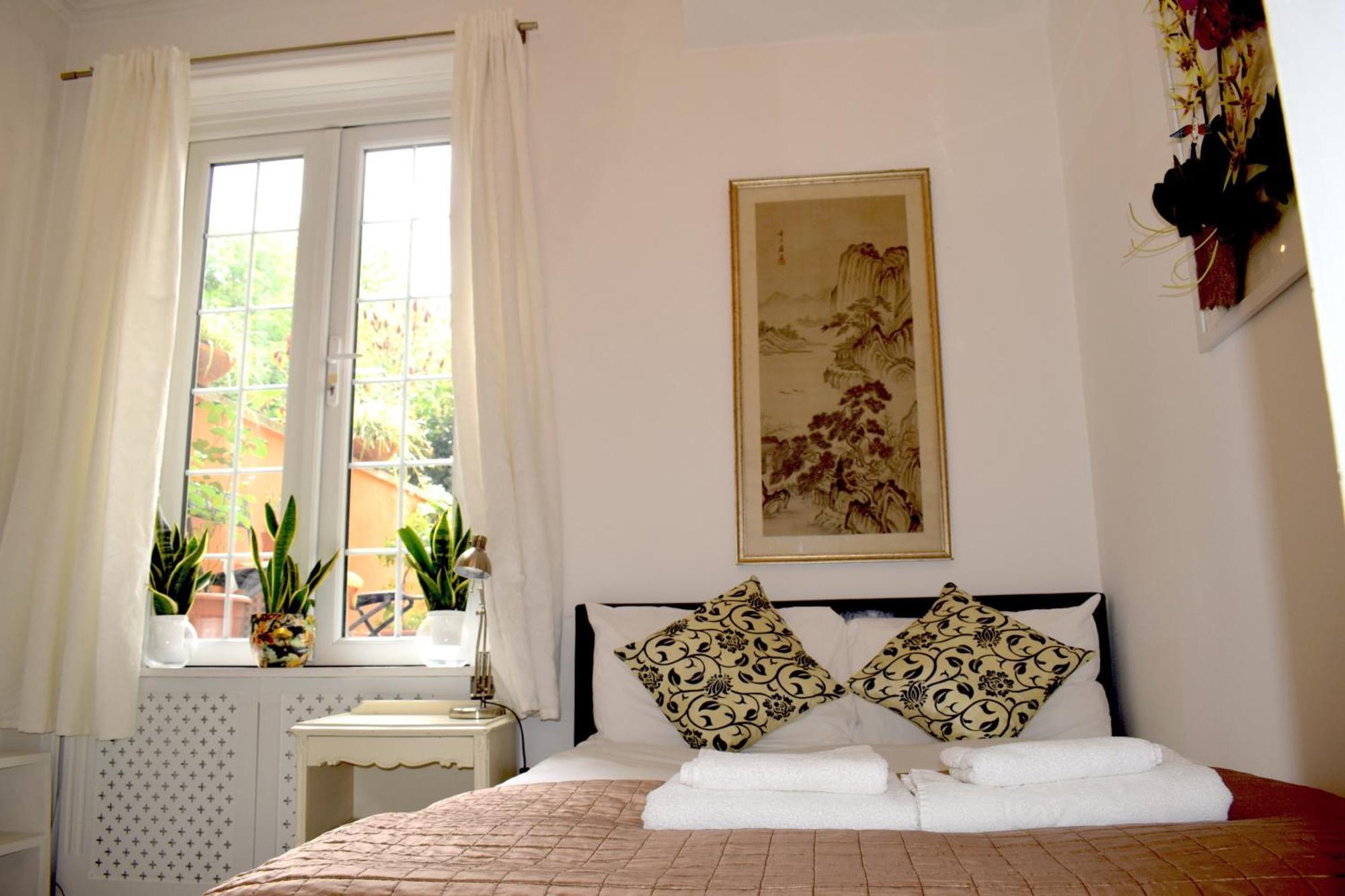 The Clapham Apartment With Private Patio Londres Exterior foto